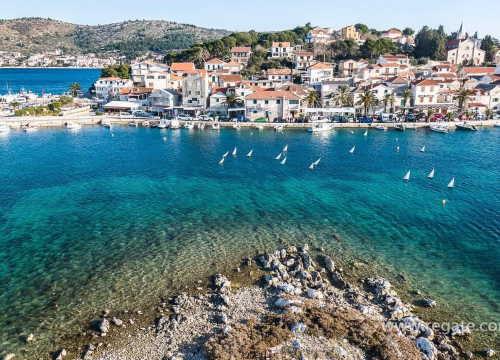 U Rogoznici regata radio upravljanih jedrilica