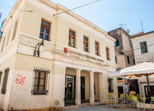 HPB zatvara poslovnicu kod šibenskog kazališta
