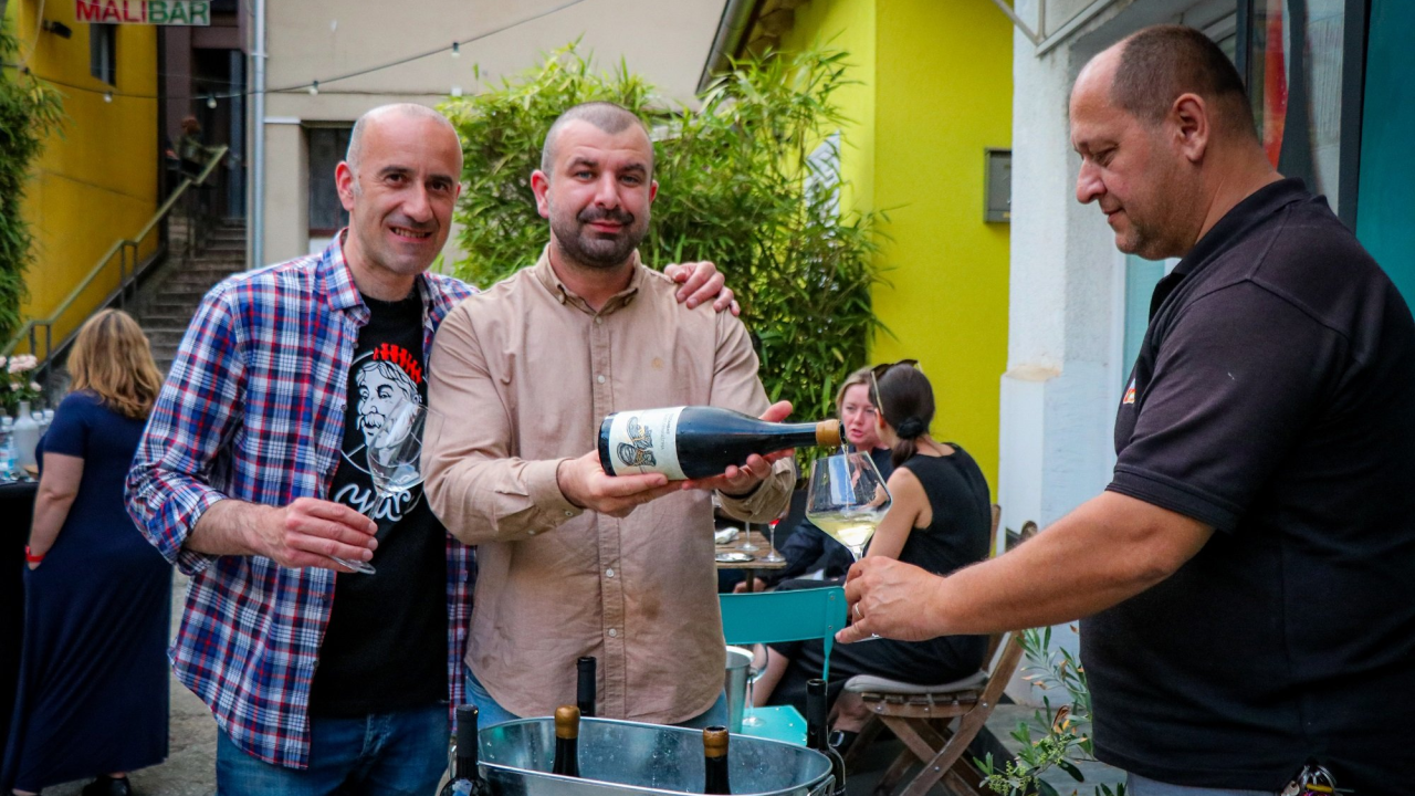 Kušajte romansu pidoće i debita na šibenskoj rivi!