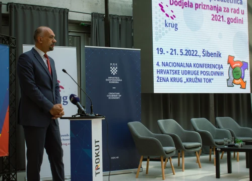 Fotografija 8 - U Trokutu dodijeljene godišnje nagrade Hrvatske udruge poslovnih žena Krug