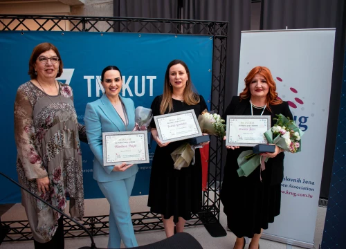 Fotografija 19 - U Trokutu dodijeljene godišnje nagrade Hrvatske udruge poslovnih žena Krug