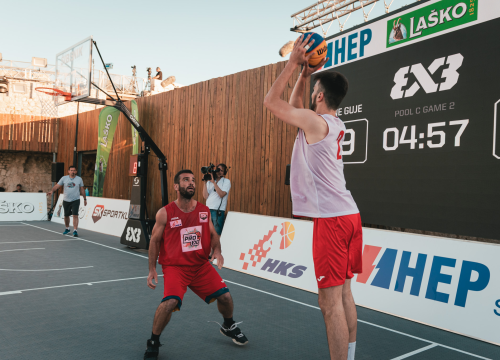 Fotografija 6 - Basket se sinoć igrao na najljepšem igralištu: Tvrđava sv. Mihovila domaćin Pro 3x3 Tour-a