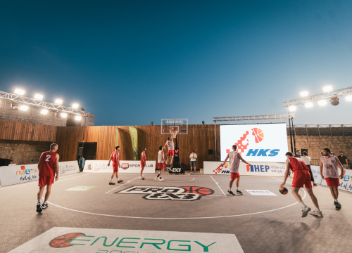 Fotografija 15 - Basket se sinoć igrao na najljepšem igralištu: Tvrđava sv. Mihovila domaćin Pro 3x3 Tour-a