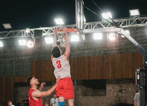 Fotografija 21 - Basket se sinoć igrao na najljepšem igralištu: Tvrđava sv. Mihovila domaćin Pro 3x3 Tour-a