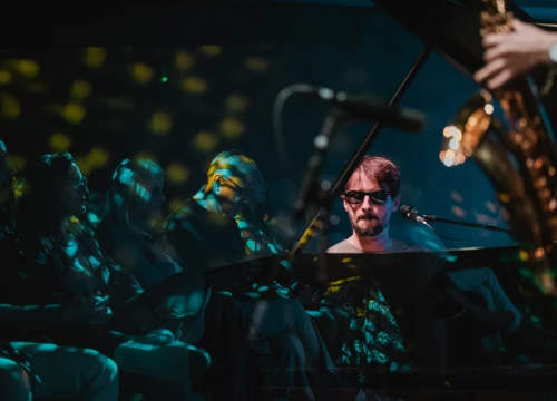 Fotografija 20 - J.R. August u Arsenu predstavio hvaljeni album 'Still Waters': Priključio mu se i zbor