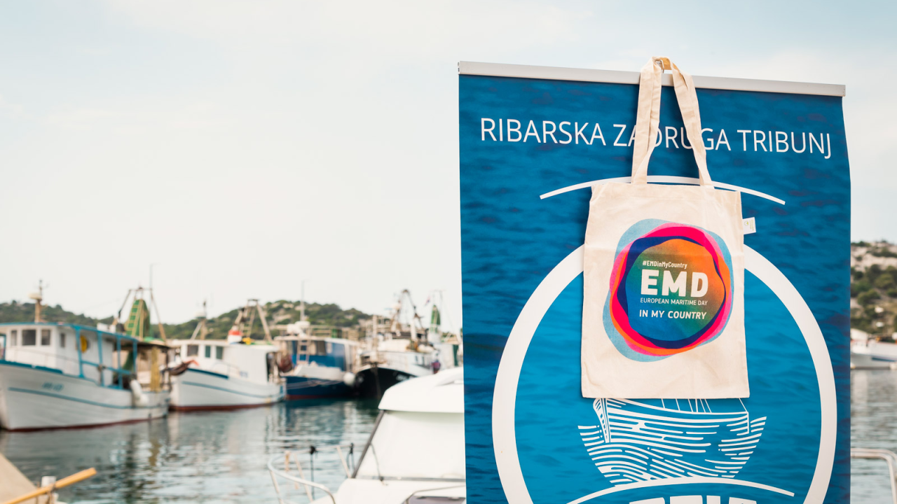 U Tribunju održana peta akcija čišćenja ribarske luke 'Zajedno smo jači'