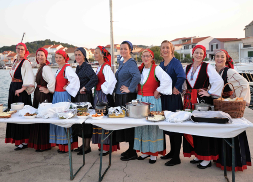 Posjetite Sajam tradicijske drvene brodogradnje u Betini!