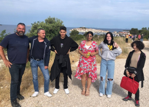 Drniški srednjoškolci u suradnji s NP Krka ugostili nastavnika i učenike iz Francuske