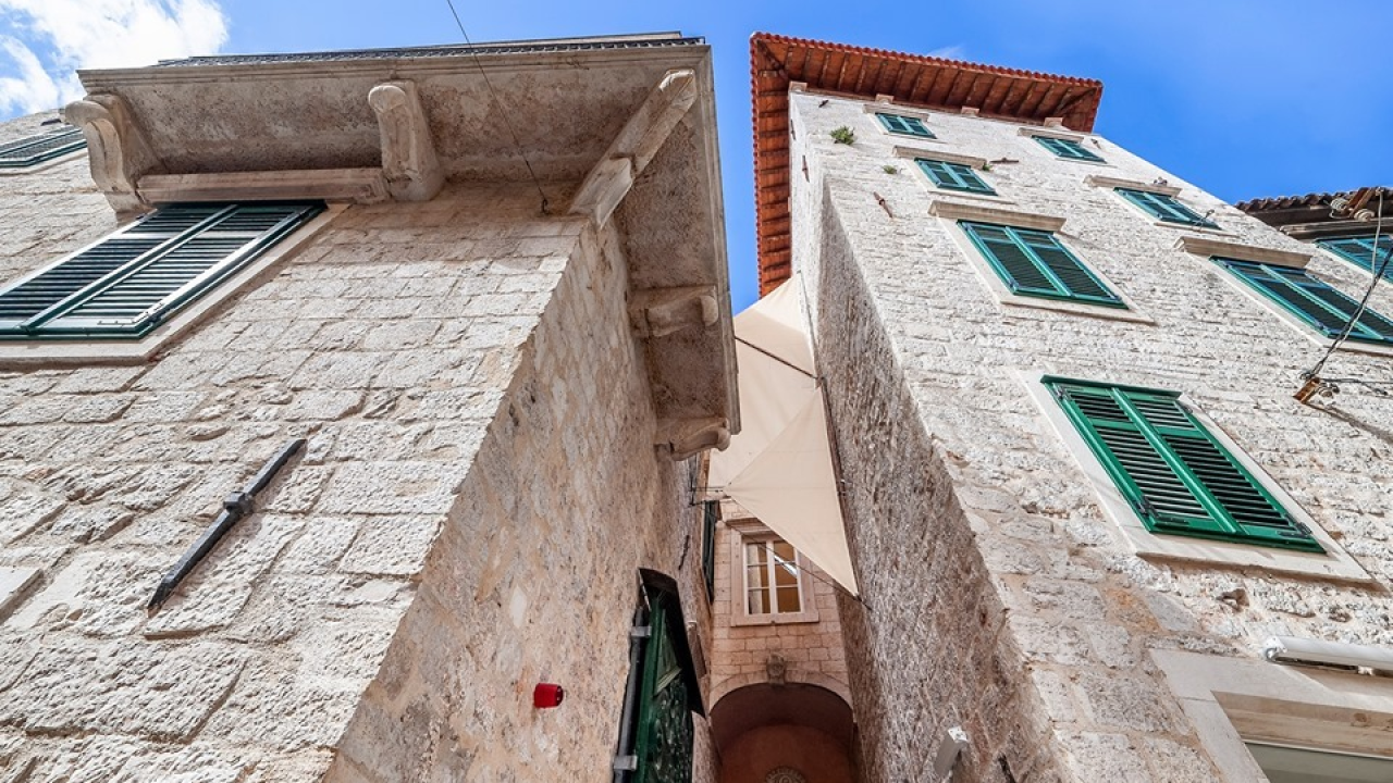 Večeras otvorenje izložbe 'Pasteli i terakota'