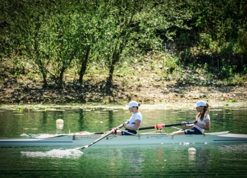Fotografija 3 - Krkini veslači i veslačice na međunarodnoj regati u Zagrebu, 'kvalifikacijskom situ' za izborne vrste