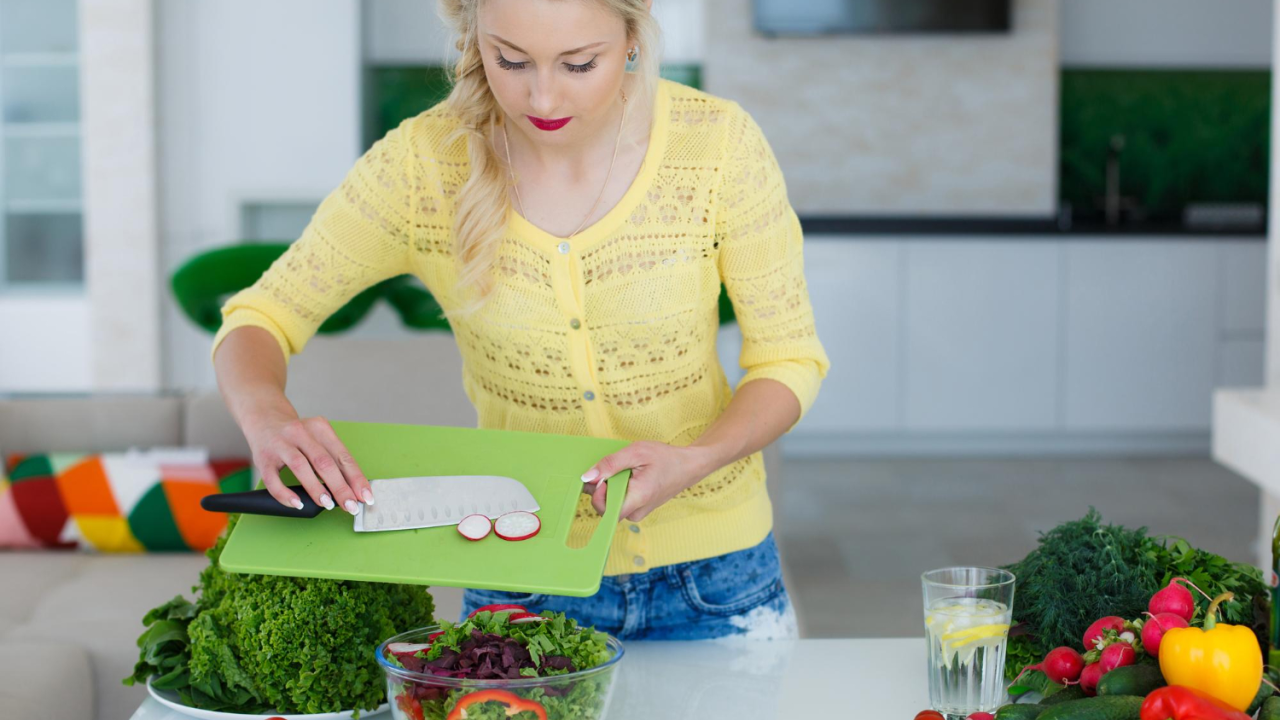 Neki će vas jako iznenaditi: Ovo su razlozi zašto se debljate, a pazite na prehranu