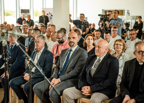 Fotografija 2 - Premijer Plenković otvorio Veteranski centar u Šibeniku: 'Ovo izgleda moćno'
