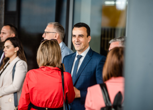 Fotografija 27 - Premijer Plenković otvorio Veteranski centar u Šibeniku: 'Ovo izgleda moćno'