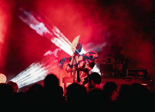 Fotografija 15 - Nema ljubavi u klubu, ljubav je na tvrđavi: Plesnjak za milenijalce uz Buč Kesidi i Nipplepeople