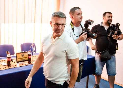 Fotografija 3 - Na Šubićevcu predstavljan novi trener: 'Želio bih igrati napadački, da imamo pobjednički mentalitet'