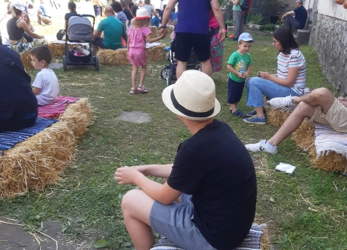 Fotografija 14 - Na bajkovitom festivalu u Ogulinu sudjelovali i predstavnici iz naše županije