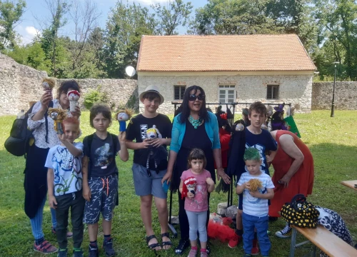 Fotografija 15 - Na bajkovitom festivalu u Ogulinu sudjelovali i predstavnici iz naše županije