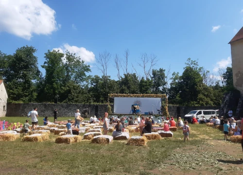 Fotografija 25 - Na bajkovitom festivalu u Ogulinu sudjelovali i predstavnici iz naše županije