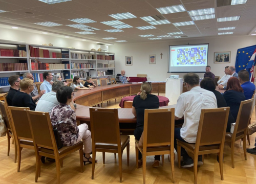 Na Kninskoj tvrđavi predstavljena knjiga 'Flora Dinare'