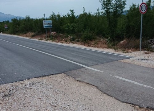 Ovako izgleda cesta na prelazu između Zadarske i Šibensko-kninske županije