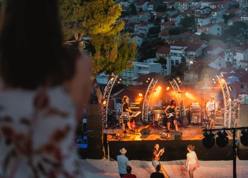 Fotografija 26 - Let's Rock otvorio ljeto glazbenih festivala u Šibeniku: Pogledajte kako je sinoć bilo na Tvrđavi sv. Mihovila