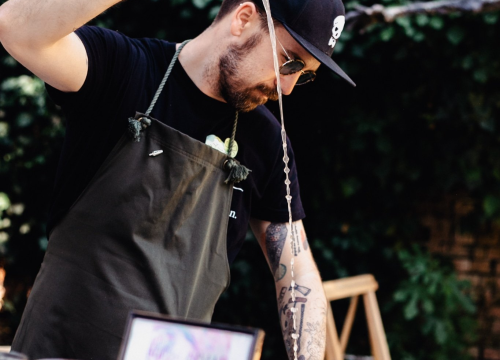 Fotografija 11 - Petar je uzeo ženino prezime, bio na porodu i ne vidi čemu hvaliti očeve koji mijenjaju pelene: 'Dijete smo zajedno napravili'