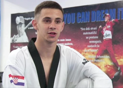 Uspio je sam protiv svih: Iako su roditelji otišli u Njemačku, Josip je u Kninu ostao zbog taekwondoa