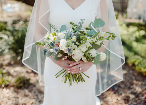 Pet stvari na koje mladenka mora paziti kada bira vjenčanu kumu