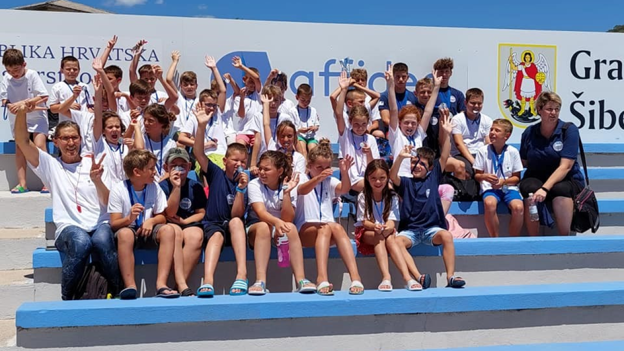 'Zdravo maleni – 20 godina PK More': Jubilarne nagrade zaslužnima, mladi plivački ponovno sjajni