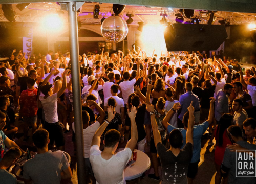 Matija Cvek ovo će ljeto održati koncert u omiljenom noćnom klubu u Primoštenu!