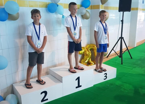 Fotografija 2 - 'Zdravo maleni – 20 godina PK More': Jubilarne nagrade zaslužnima, mladi plivački ponovno sjajni