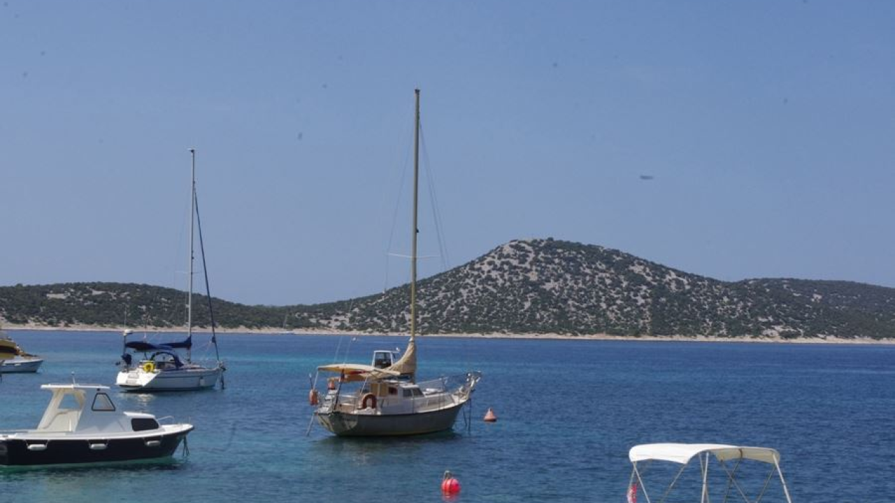 More u Rogoznici 'zakuhalo' na preko 30 stupnjeva, a osvježenja nema ni u drugim mjestima