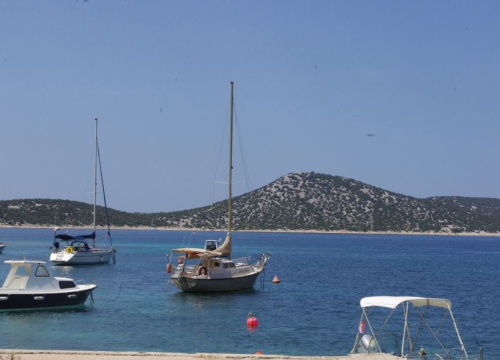 More u Rogoznici 'zakuhalo' na preko 30 stupnjeva, a osvježenja nema ni u drugim mjestima