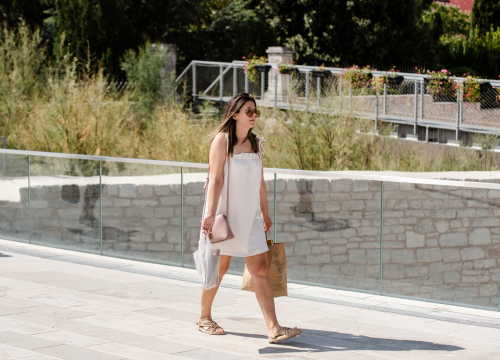 Fotografija 7 - Lijepe sugrađanke val osvježenja začinile zanimljivim modnim kombinacijama