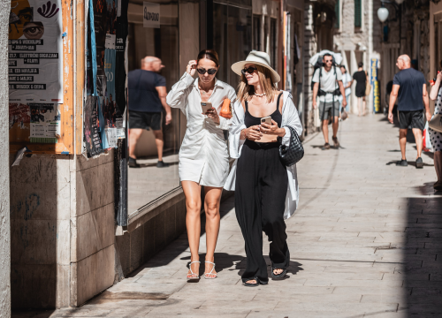 Evo koje su se modne kombinacije istakle u điru po gradu ovaj tjedan