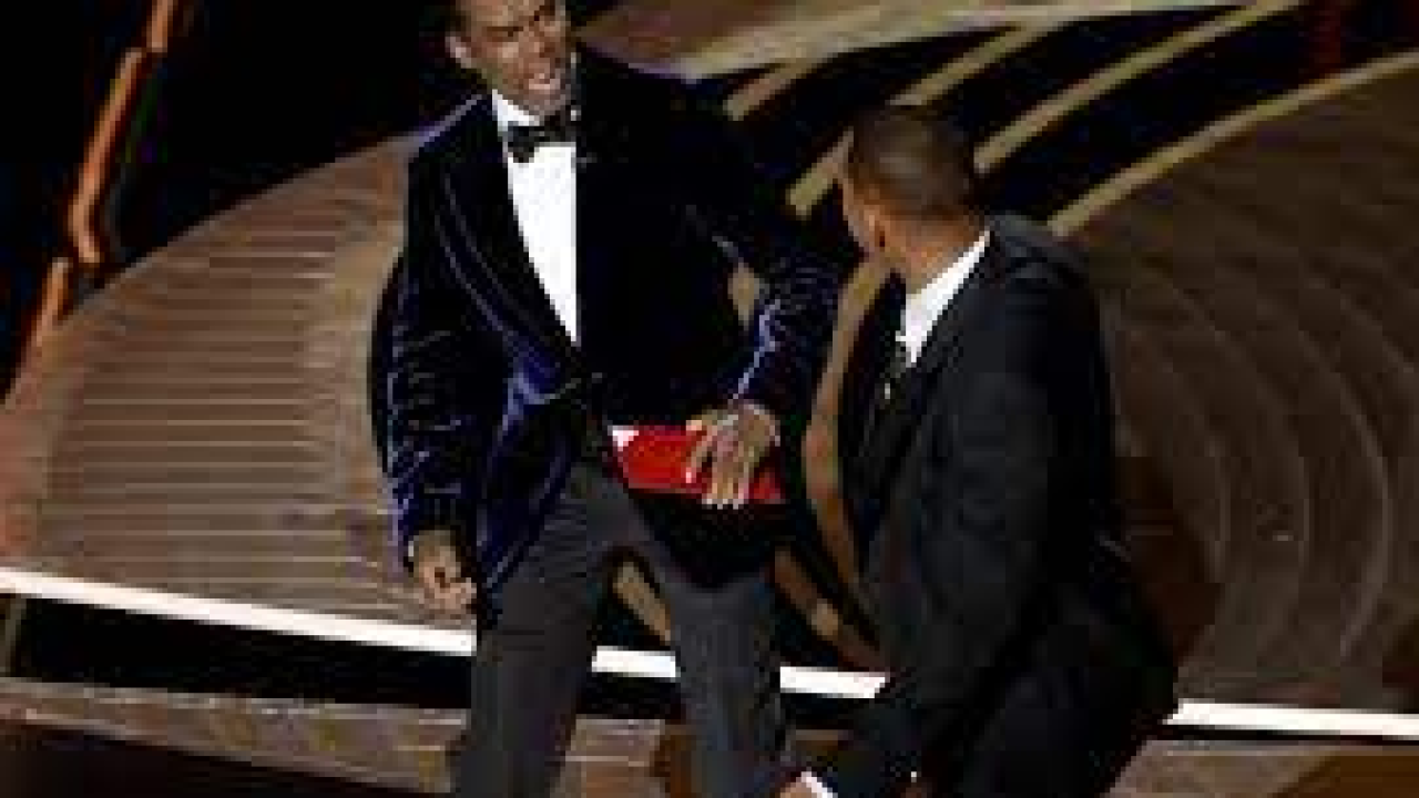 Will Smith se ispričao za šamar Chrisu Rocku