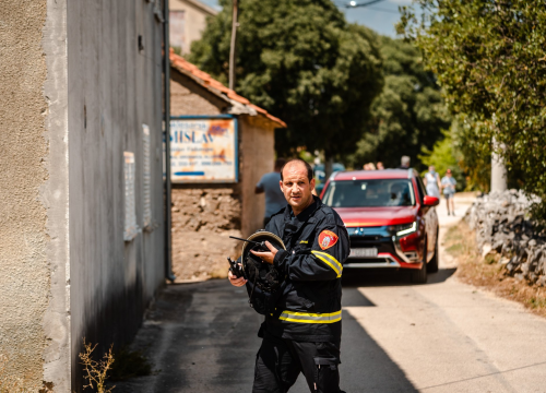 Fotografija 12 - Požar u Dubravi pod nadzorom