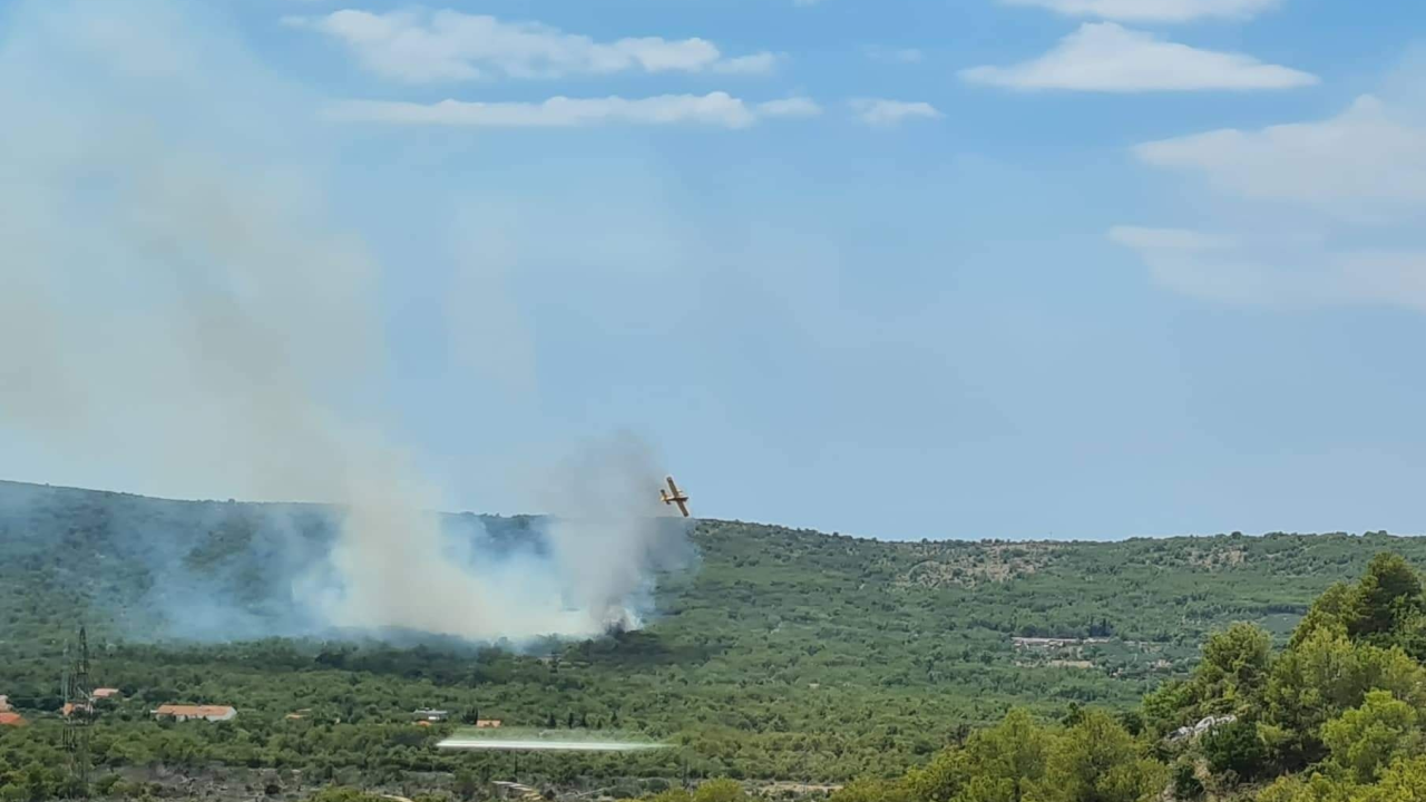 Požar u Dubravi pod nadzorom