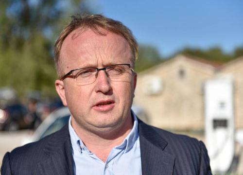 Ministarstvo potvrdilo Šakića, Jelić: To je u interesu turizma!