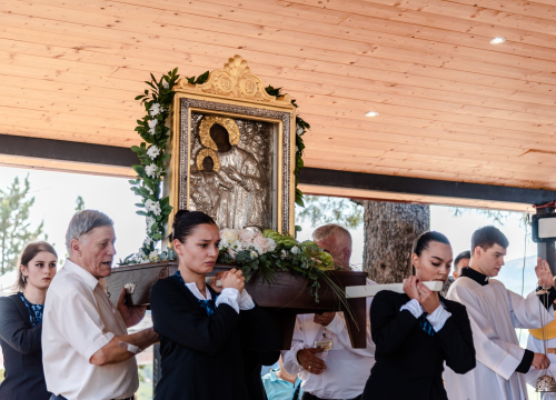 Fotografija 16 - Održana i svečana procesija: Središnju misu predvodio šibenski biskup Tomislav Rogić