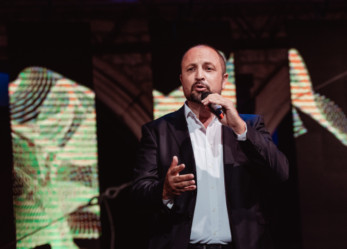 Fotografija 21 - Maestro Šarac: ‘Ne volim publicitet, to je za pjevače, glumce ili političare’