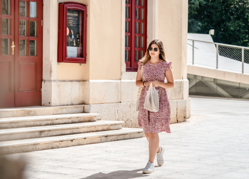 Fotografija 3 - Lepršave i prozračne haljine zavladale gradom: Provjerite tko nam je upao u oko!