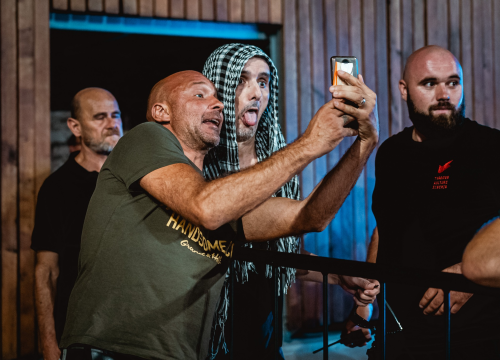 Fotografija 3 - Goran Bare i Majke nastupili na tvrđavi sv. Mihovila i oduševili publiku