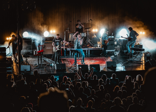 Fotografija 19 - Goran Bare i Majke nastupili na tvrđavi sv. Mihovila i oduševili publiku