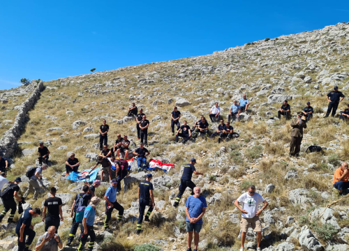 Fotografija 6 - Komemoracija na Kornatima: 'U srcima i dušama članova obitelji uvijek će postojati praznina'