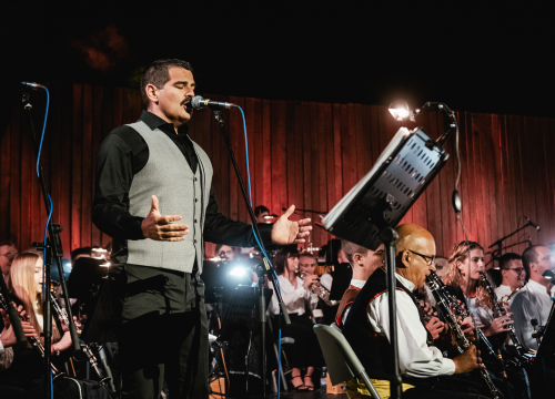 Fotografija 7 - Od Zvona moga grada do Noćas te sanjam majko: Prava šibenska večer na Mihovilu uz Glazbu i 4 Tenora