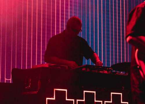 Fotografija 14 - I Meghan Markle bi plesala da je bila na sv. Mihovilu: Konstraktin ‘zdrav’ plesnjak za publiku od vrtića do umirovljenika!