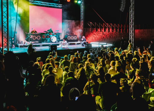 Fotografija 28 - I Meghan Markle bi plesala da je bila na sv. Mihovilu: Konstraktin ‘zdrav’ plesnjak za publiku od vrtića do umirovljenika!