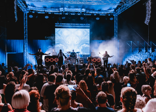 Fotografija 29 - I Meghan Markle bi plesala da je bila na sv. Mihovilu: Konstraktin ‘zdrav’ plesnjak za publiku od vrtića do umirovljenika!