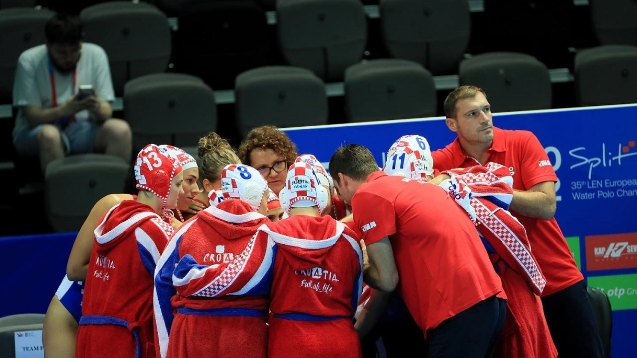 Hrvatska ženska vaterpolo reprezentacija skupinu dovršila teškim porazima, slijedi četvrtfinale